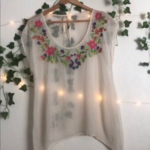 shear top with flowers along top